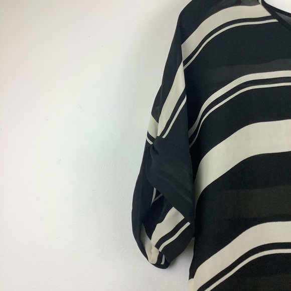 Banana Republic Semi Sheer Striped Short Sleeve Drapey Blouse in Black/White - Picture 3 of 5